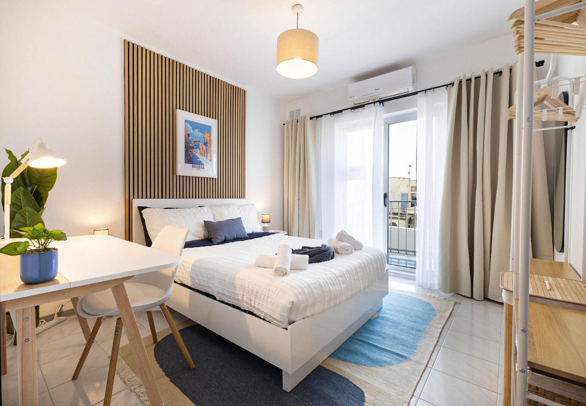 Spacious 2Br Penthouse With A Large Front-Terrace - Close To Bugibba Perched Beach St. Paul's Bay Esterno foto